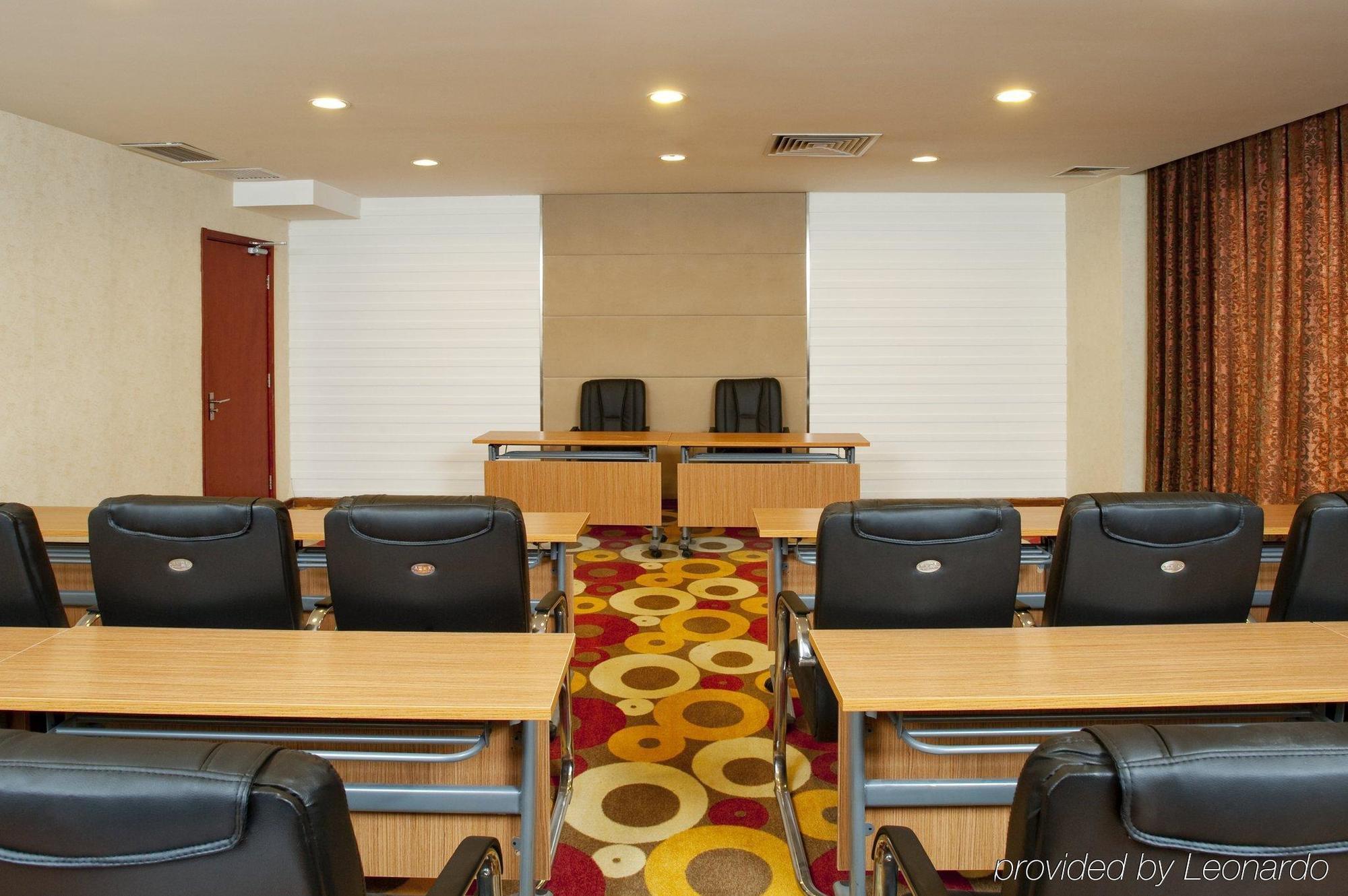 Holiday Inn Express Tianjin Dongli, An Ihg Hotel Udogodnienia zdjęcie