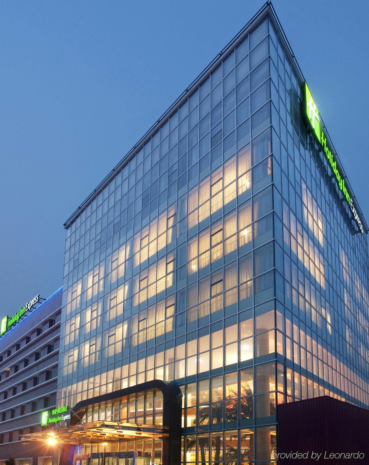Holiday Inn Express Tianjin Dongli, An Ihg Hotel Zewnętrze zdjęcie